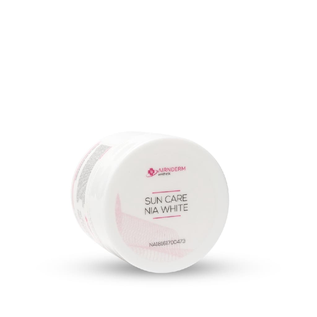 Suncare Nia White