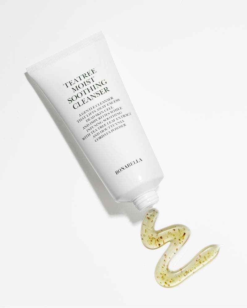 Teatree Moist Soothing Cleanser