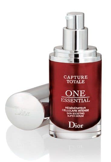 Capture Totale One Essential Skin Boosting Super Serum