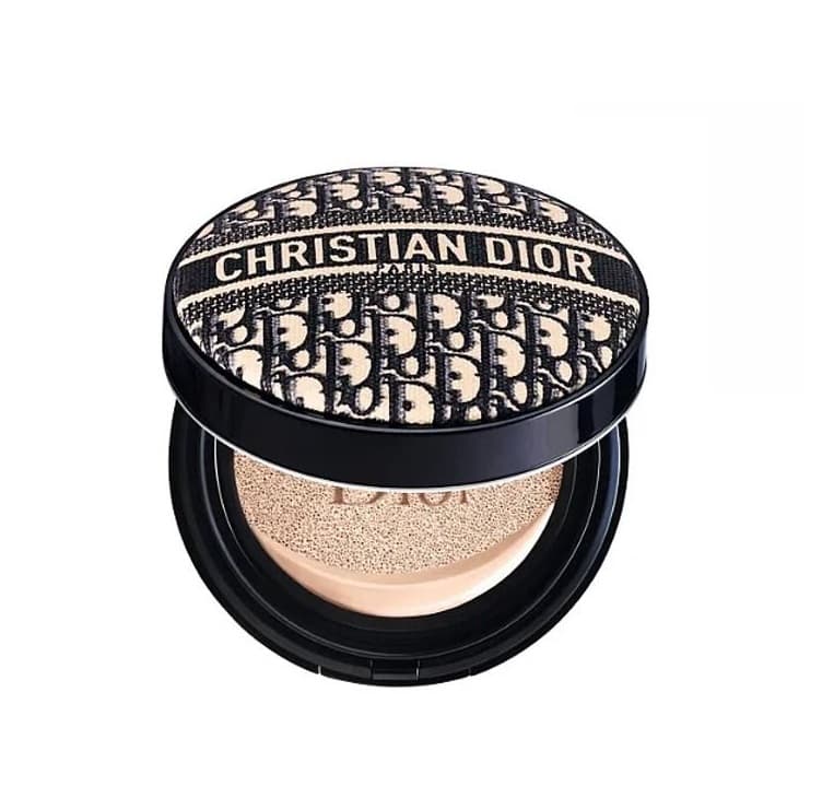 Forever Couture Perfect Cushion