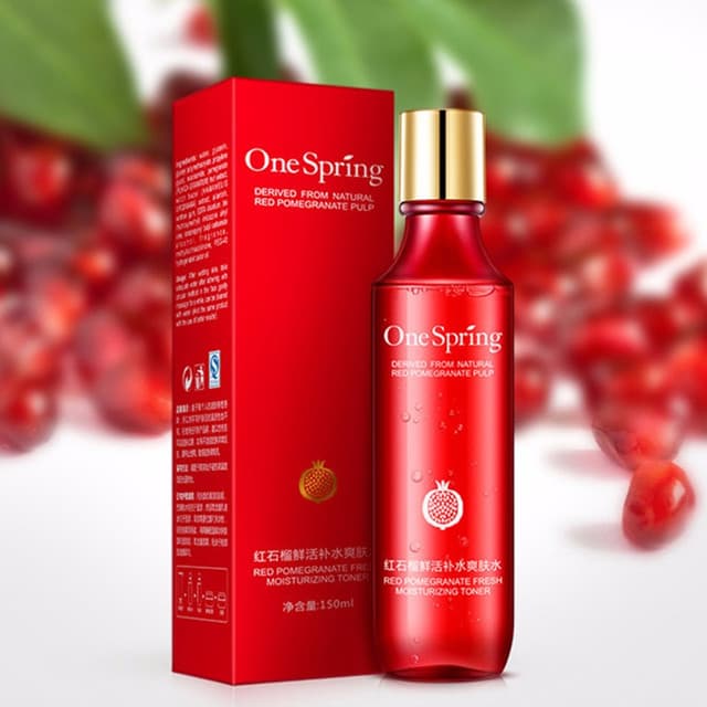 Red Pomegranate Moisturizing Toner