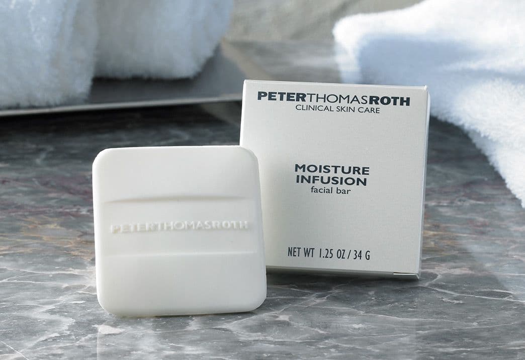 Moisture Infusion Facial Bar