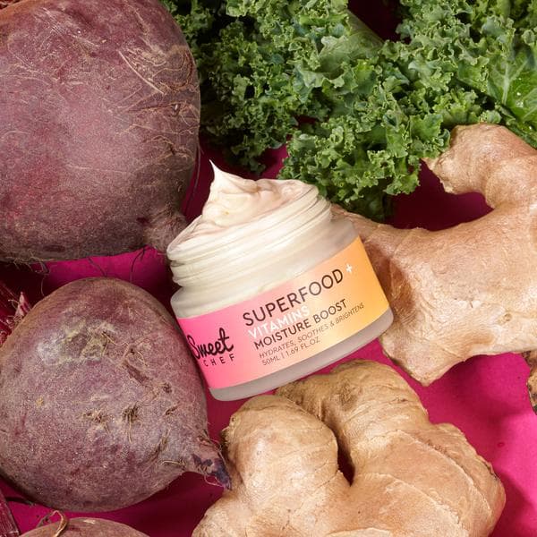 Superfood + Vitamins Moisture Boost