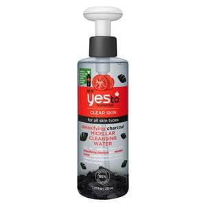 Tomatoes Charcoal Micellar Cleansing Water