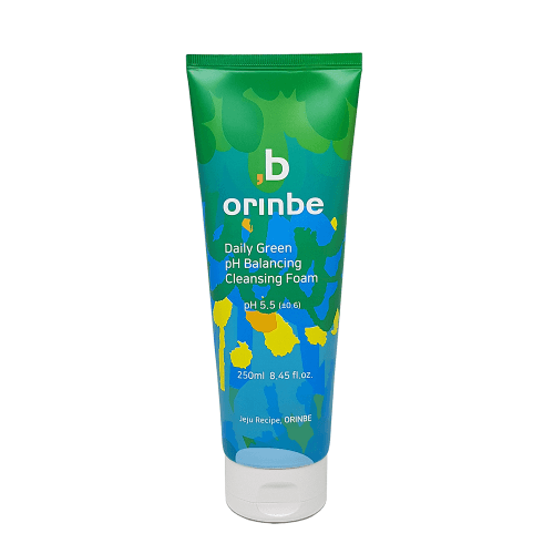 Daily Green pH Balancing Cleansing Foam
