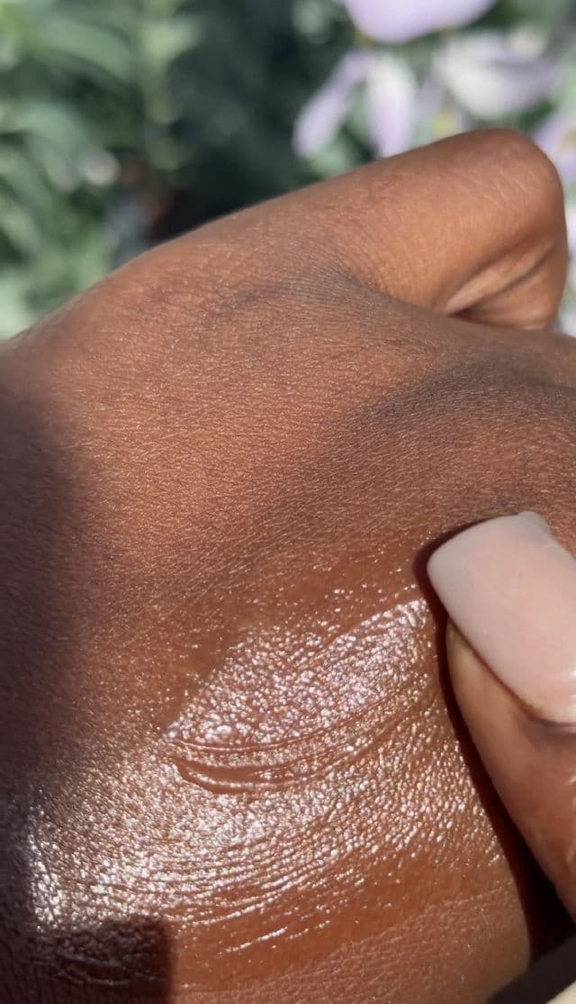 ANUA Invisible Matte Finish Sunscreen SPF 50 review photo by taradell