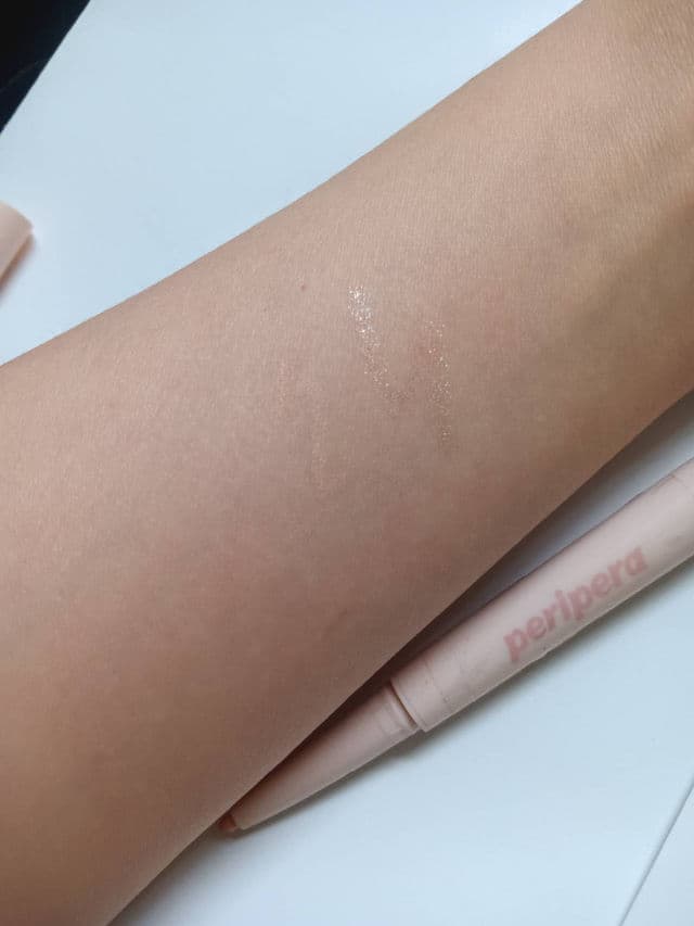 Peripera #01 Dewy Nude review photo by hellococo