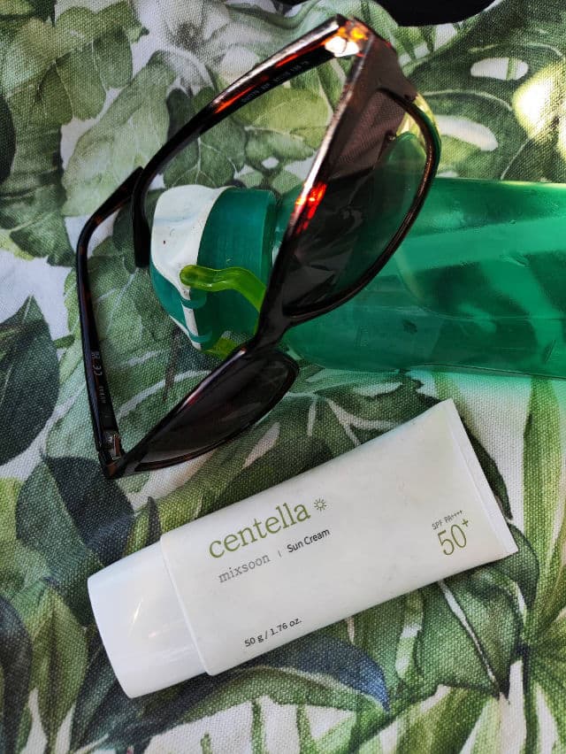 Centella Asiatica Sun Cream SPF 50+ PA++++  product review