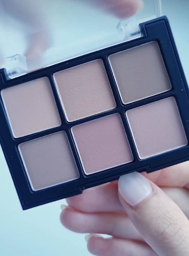 Dinto Blur-Finish Shadow - 701 Jane Austen review photo by XYS