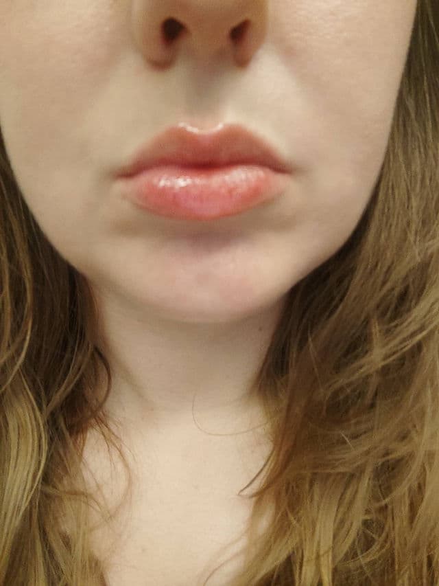 Dazzle Me 24/7 Wondeful Lip Serum review photo by Rosie3