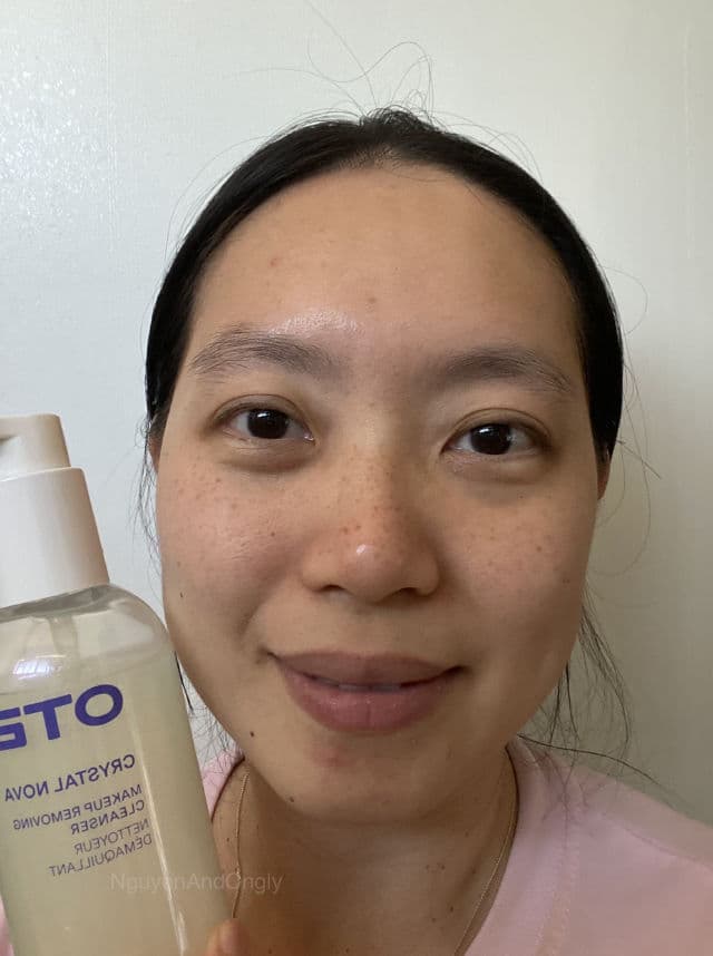 OTZI Crystal Nova Gentle Makeup Removing Cleanser review photo by NguyenAndOngLy
