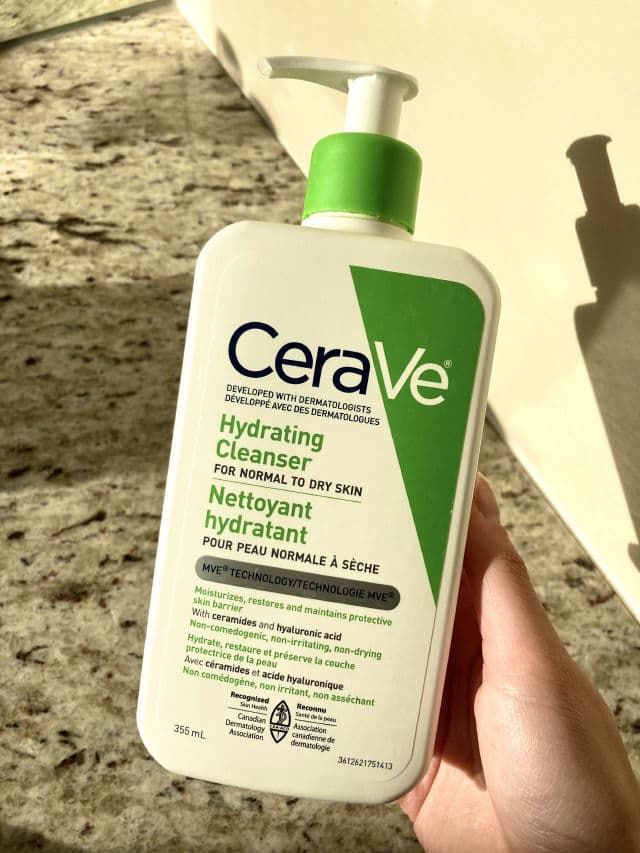 CeraVe Hydrating Facial Cleanser review photo by smellysharpie