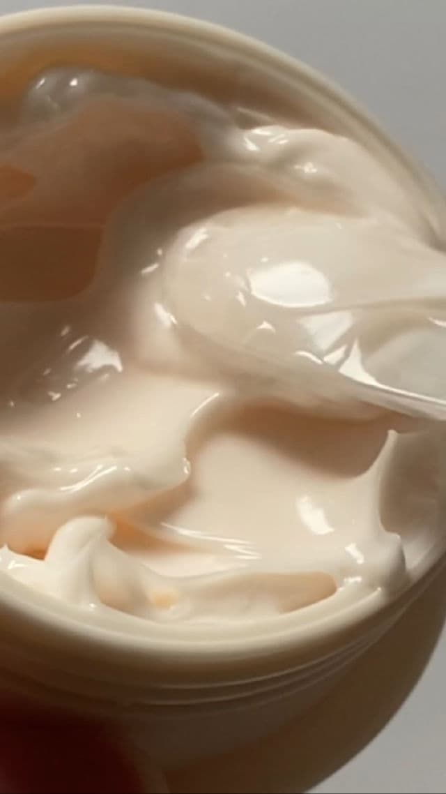 Touch In Sol Pretty Filter Glassy Skin Balm review photo by smellysharpie