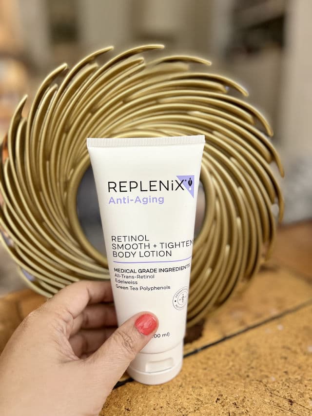 Replenix All-trans-Retinol Smoothing Body Lotion review photo by EyeNez