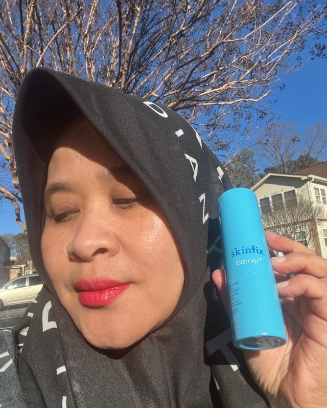 Skinfix Barrier Triple Lipid + Collagen Activating Serum review photo by EyeNez