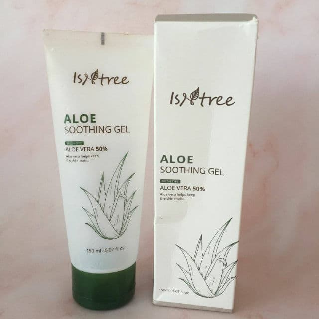 ISNTREE Aloe Soothing Gel Fresh review photo by alexamarie97