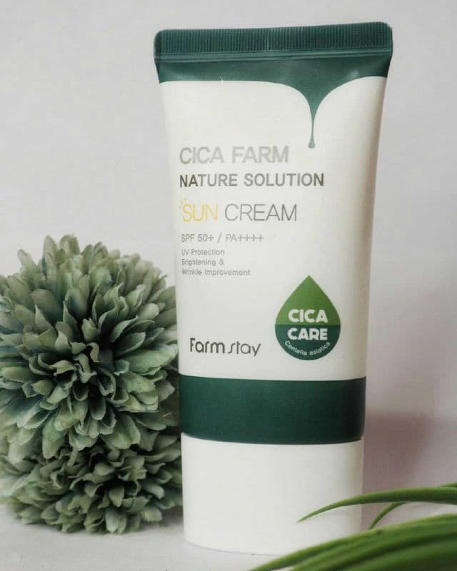 Farmstay Cica Farm Nature Solution Sun Cream SPF 50+ /PA++++ review photo by syahnidaareo
