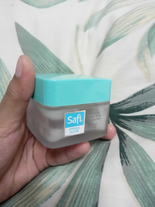 Safi Hydra Glow Hydrating Water Drop Moisturiser review photo by mirmi