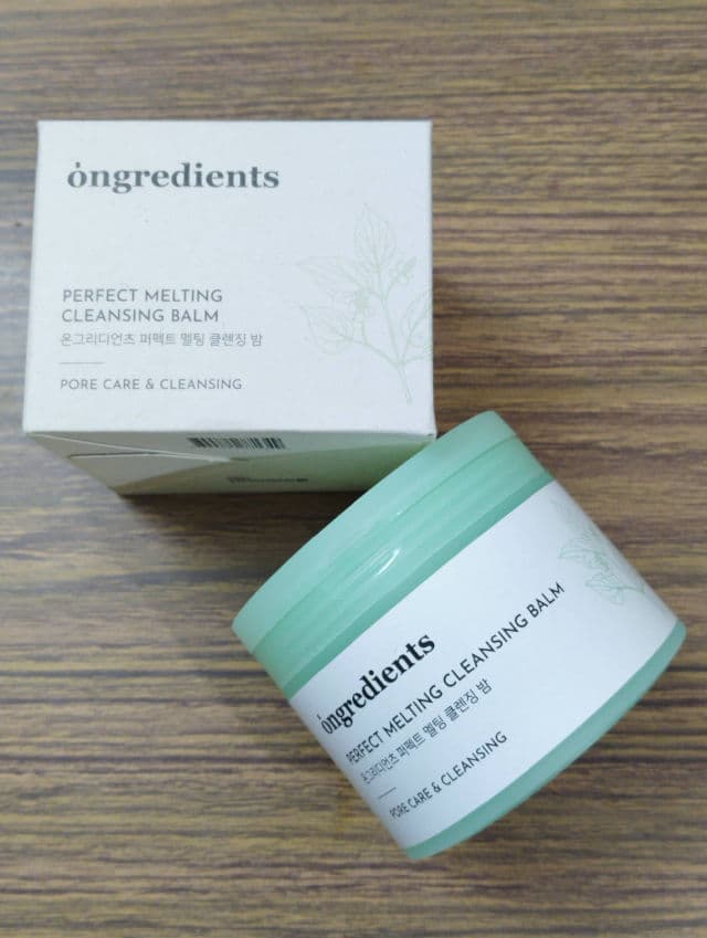 Ongredients Perfect Melting Cleansing Balm review photo by skincarebymoi
