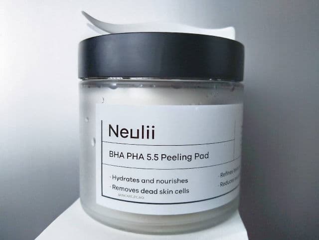 Neulii BHA PHA 5.5 Peeling Pad review photo by skincarebymoi