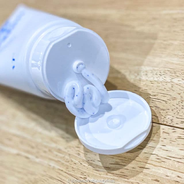 VT COSMETICS Super Hyalon Foam Cleanser review photo by treasuredbeautyfinds