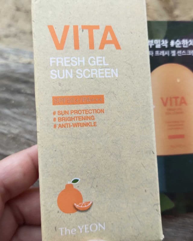 The Yeon Vita Fresh Gel Sun Screen SPF50+/PA+++ review photo by mazeltam