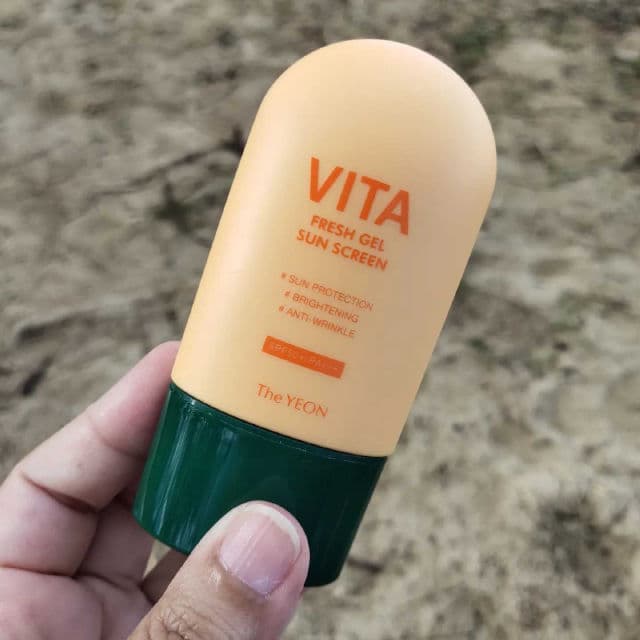 The Yeon Vita Fresh Gel Sun Screen SPF50+/PA+++ review photo by mazeltam