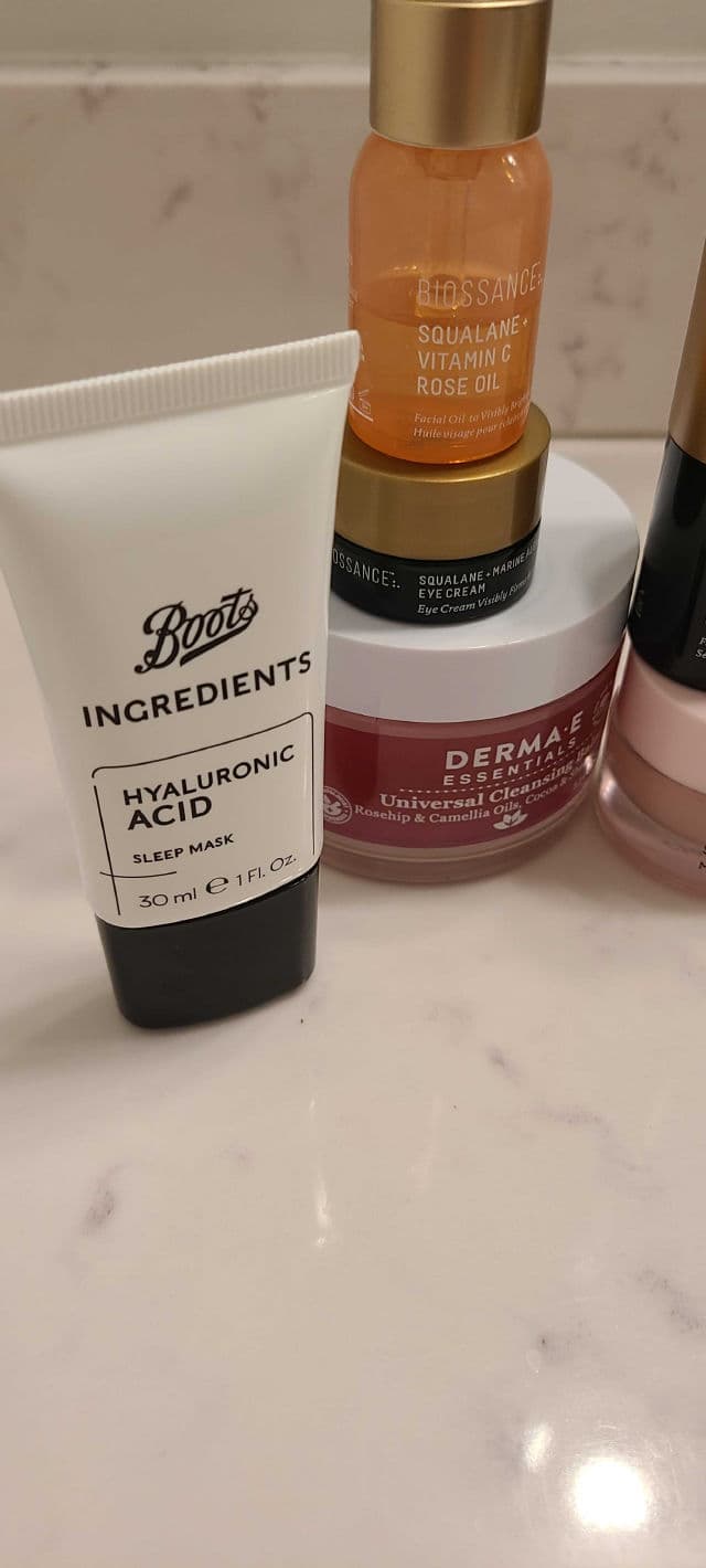 Boots Ingredients Hyaluronic Acid Sleep Mask review photo by dermagals