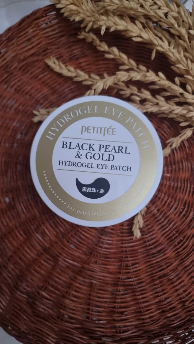 Petitfee Black Pearl & Gold Hydrogel Eye Patch review photo by algogratuito