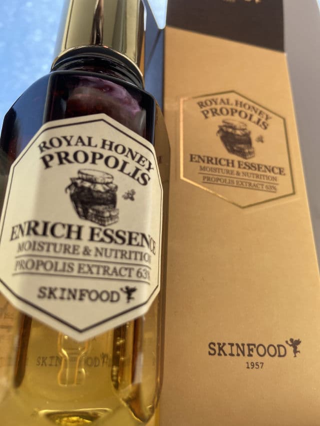 SKINFOOD Royal Honey Propolis Enrich Emulsion review photo by katydee