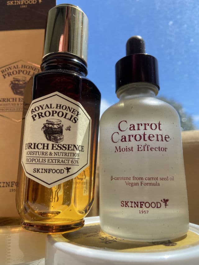 SKINFOOD Royal Honey Propolis Enrich Emulsion review photo by katydee