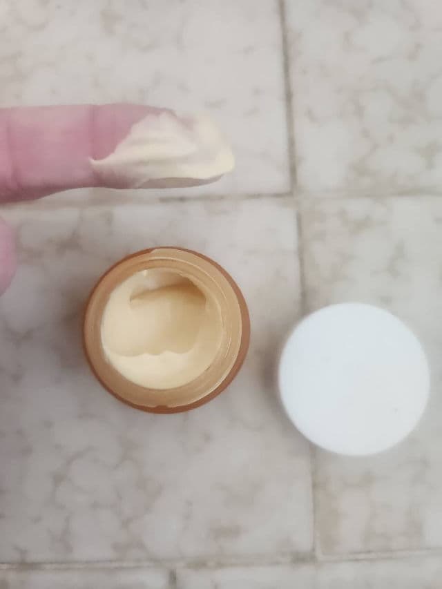 Banana Bright Eye Crème product review
