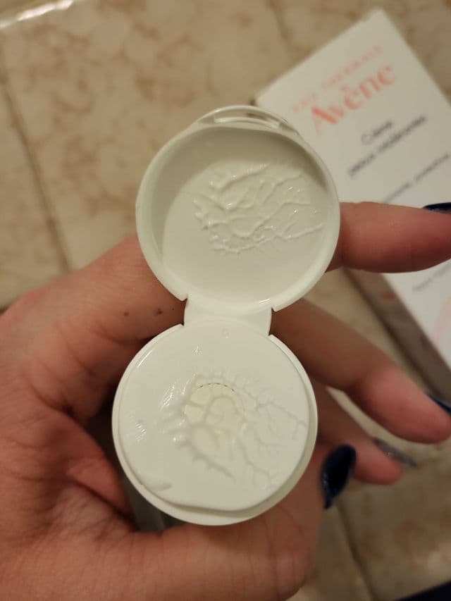 Avene Skin Recovery Cream review photo by NatRose