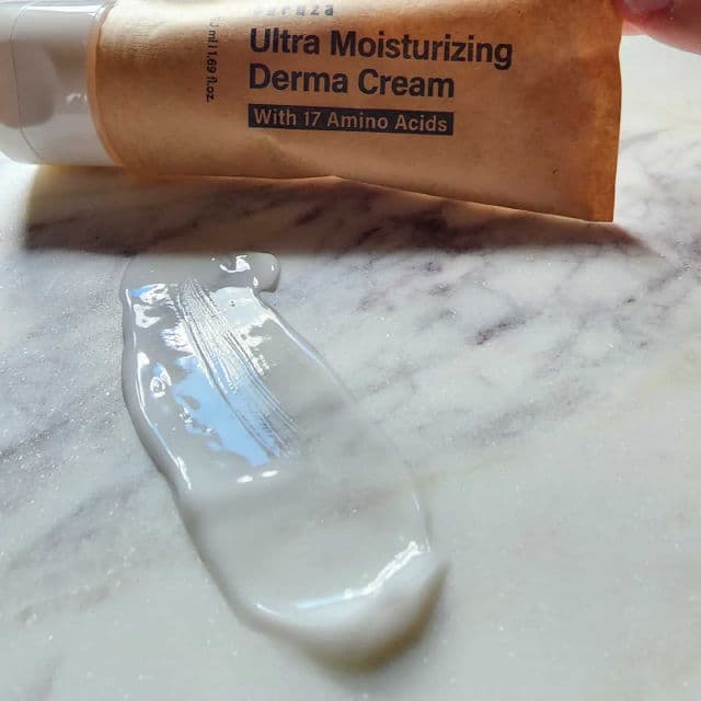 Varuza Ultra Moisturizing Derma Cream review photo by lauristreasures