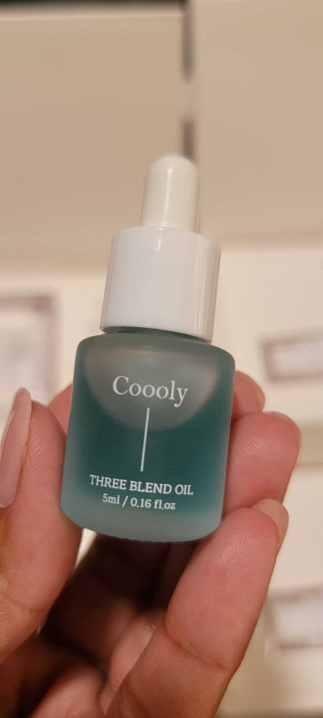 isfrom Trap Water Essence - Coooly review photo by haen