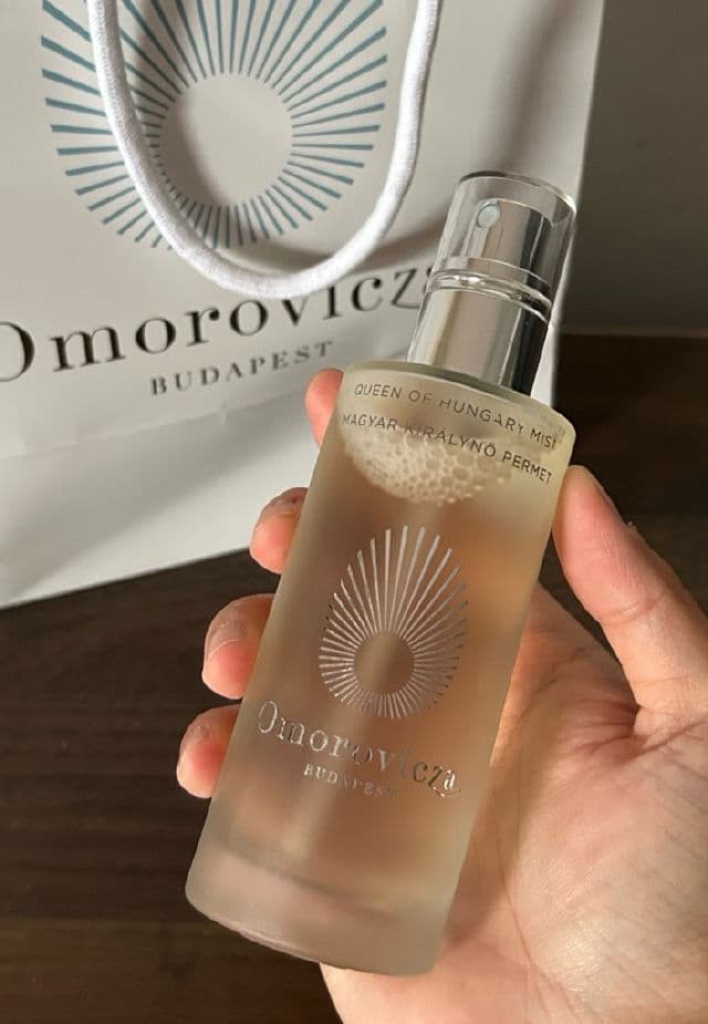 Omorovicza Queen Of Hungary Evening Mist review photo by qtlili