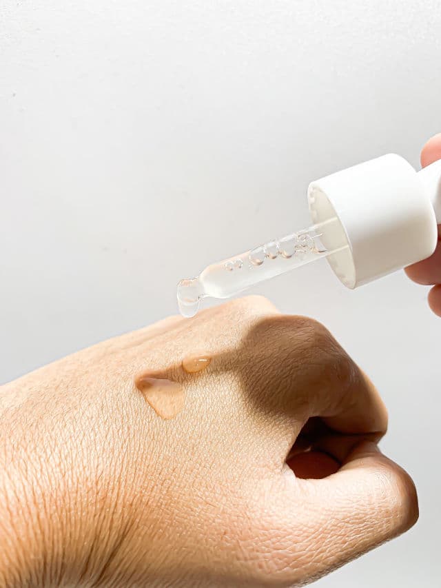 Azarine Retinol Smooth Glowing Serum review photo by Istiqomah