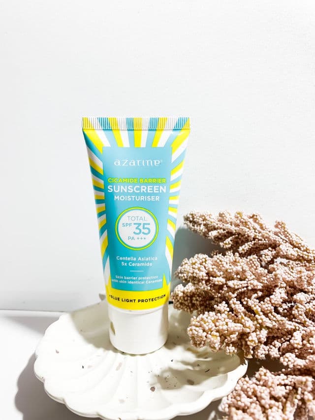 Azarine Cicamide Barrier Sunscreen Moisturiser SPF35 PA+++ review photo by Istiqomah