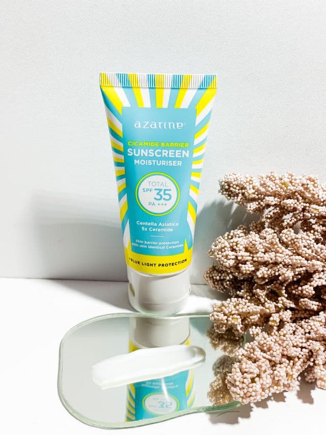 Azarine Cicamide Barrier Sunscreen Moisturiser SPF35 PA+++ review photo by Istiqomah