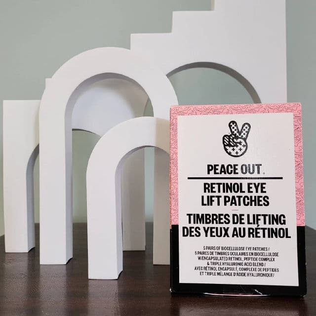 Peace Out Retinol Eye Lift Patches review photo by somialoves