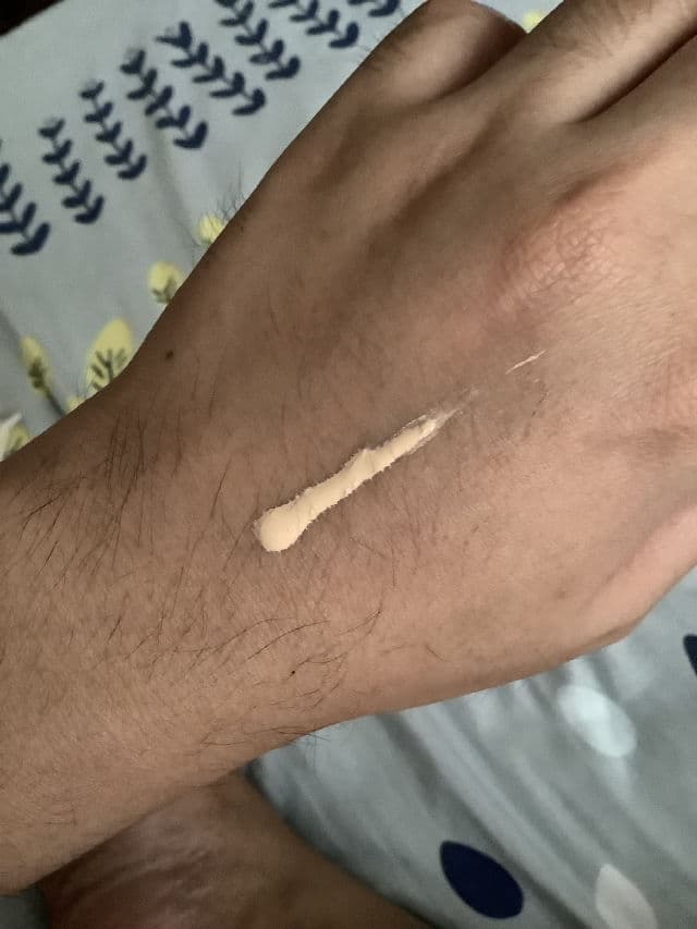Biore UV Colour Control CC Milk SPF 50+ PA++++ review photo by aziim