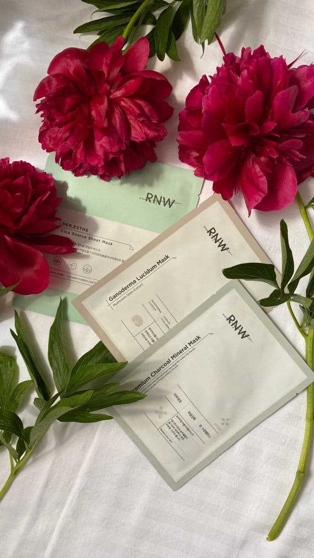RNW Der. Esthe Cica Source Sheet Mask  review photo by maddadinna