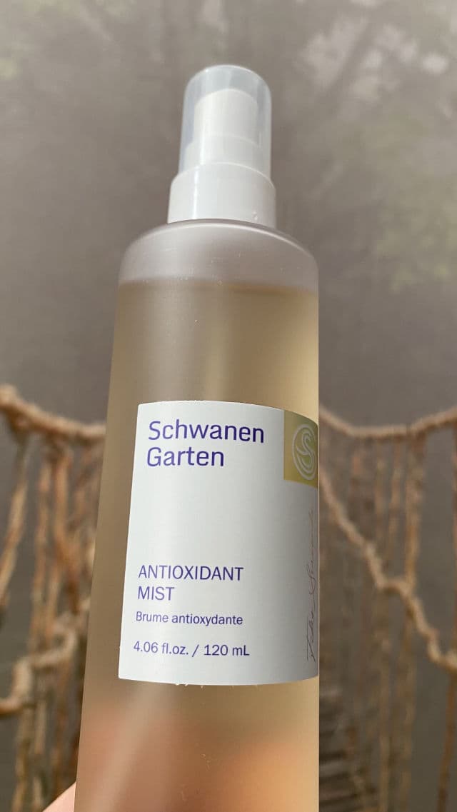 Schwanen Garten Antioxidant Treatment Essence review photo by necasu