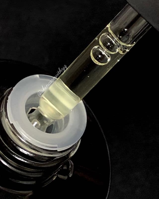 COSRX The Retinol 0.5 Serum review photo by skincarewithyq
