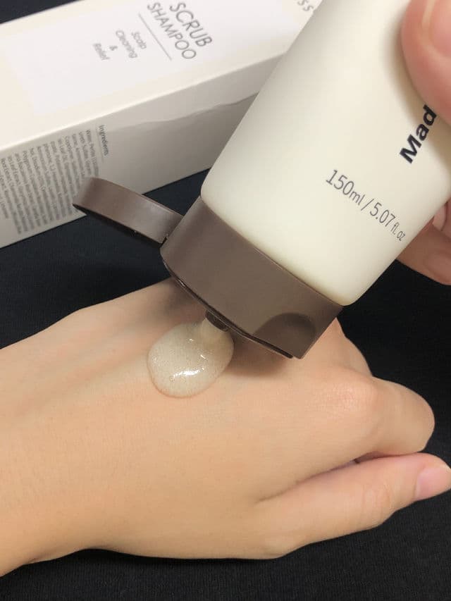 NINELESS Magic Nine Perlite Scalp Scrub Shampoo review photo by skincarewithyq