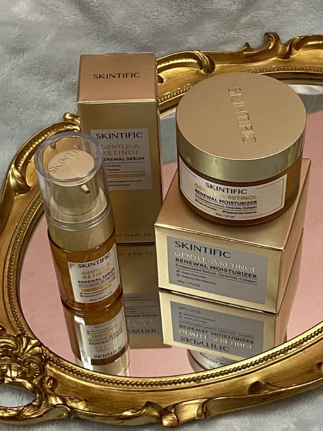Skintific Gentle A Retinol Renewal Moisturizer review photo by HeyImWynne