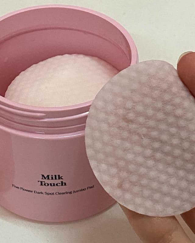 Milk Touch Five Flower Dark Spot Clearing Jumbo Pad review photo by HeyImWynne
