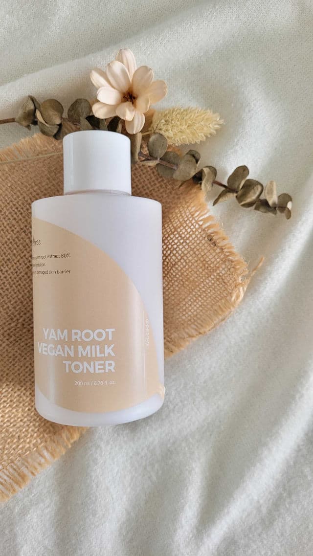 ISNTREE Yam Root Vegan Milk Toner review photo by pxreviews