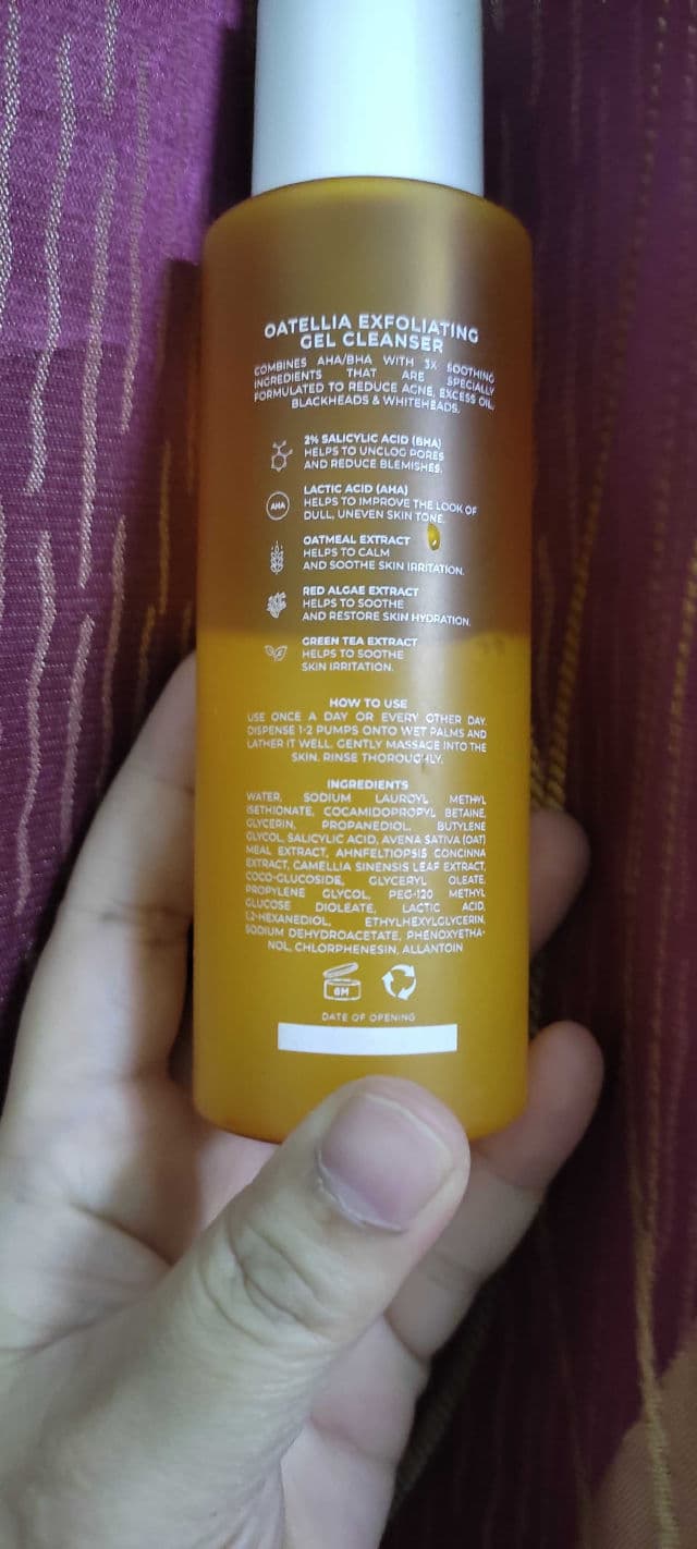 Yello Skincare Oatellia Exfoliating Gel Cleanser review photo by Jamalia