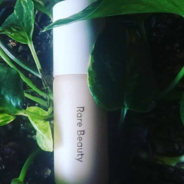 Rare Beauty Positive Light Tinted Moisturizer Broad Spectrum SPF20 Sunscreen review photo by Picky36781